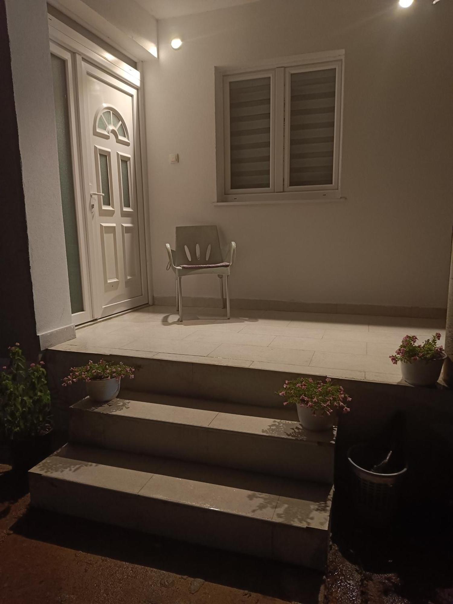 Matija Airport Apartment Mitrovici  外观 照片